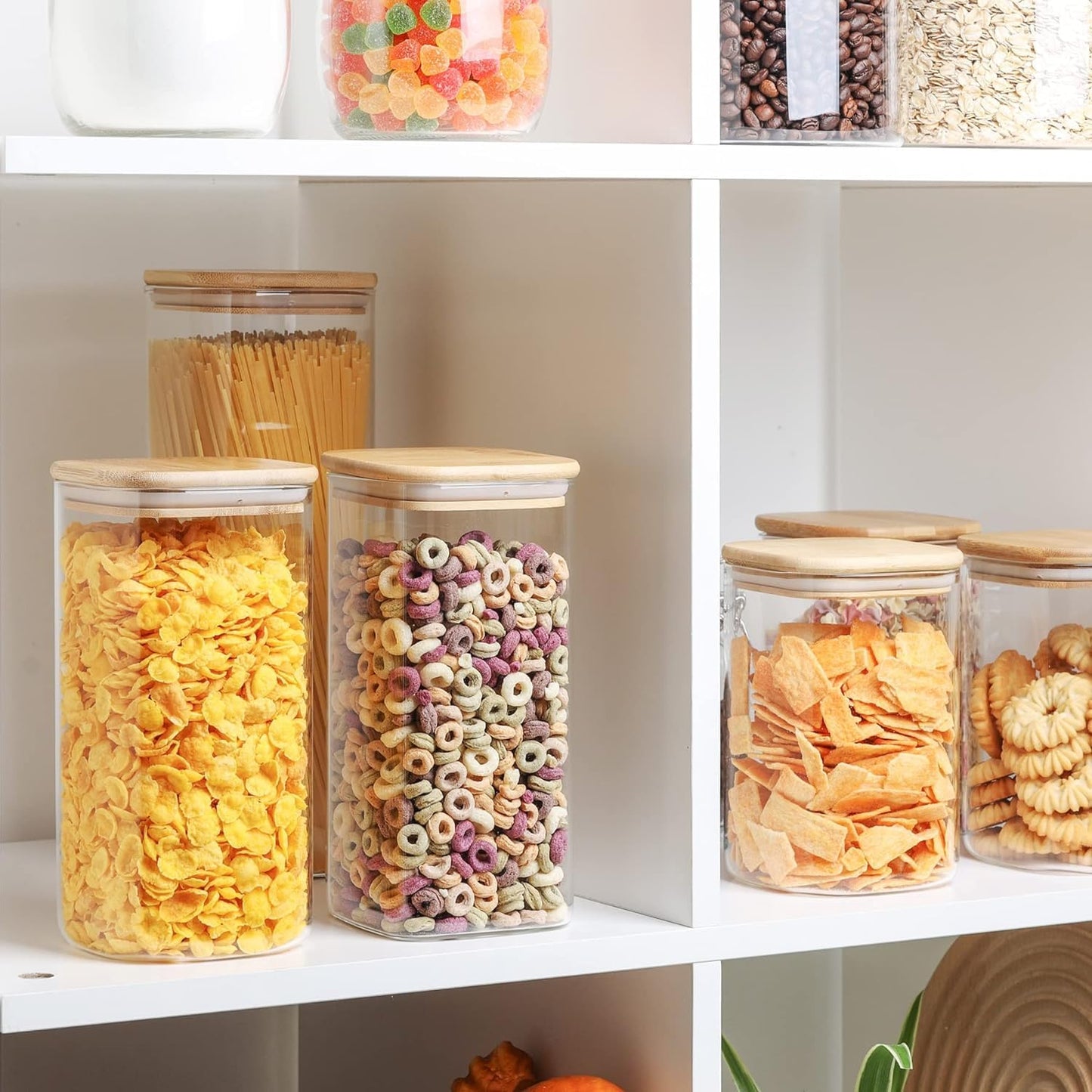 RAJ ROYAL Borosilicate Airtight Food Storage Jar with Wooden Lid Capacity  1500 ML